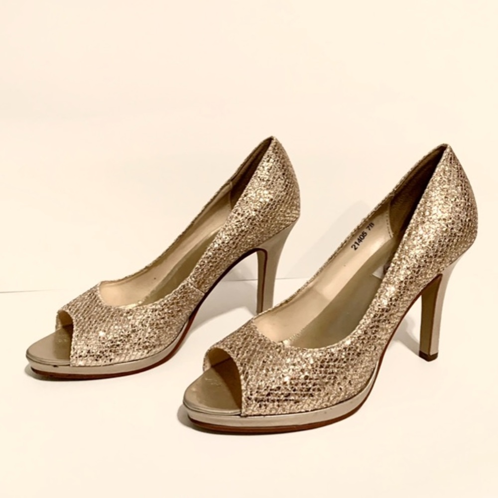 Dyeables Heels